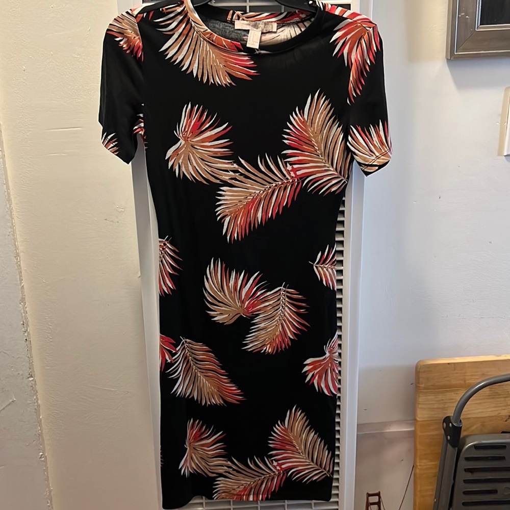 Tshirt body con dress with a cut out on the back